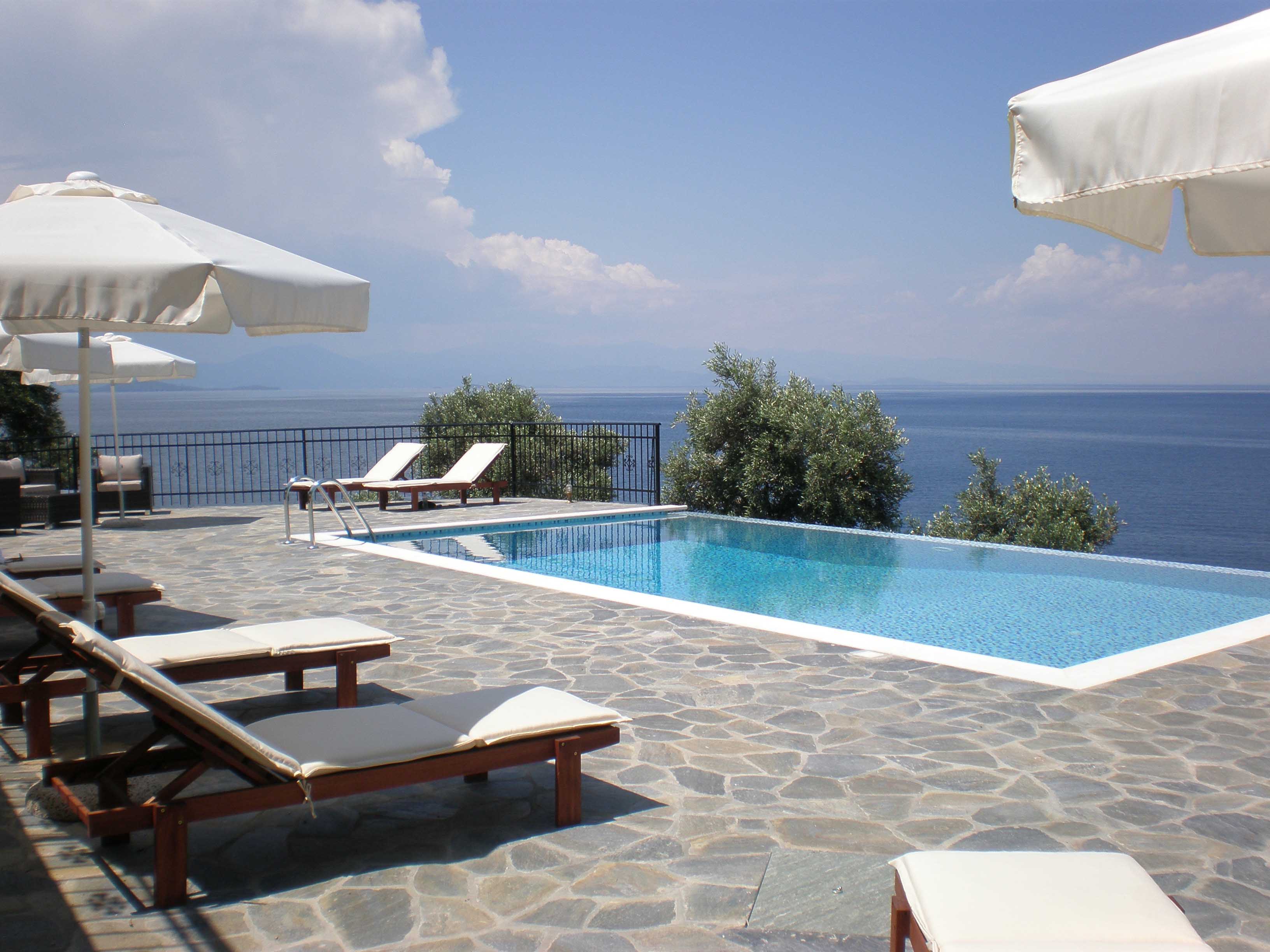 Pool terrace
